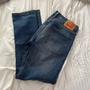 levis